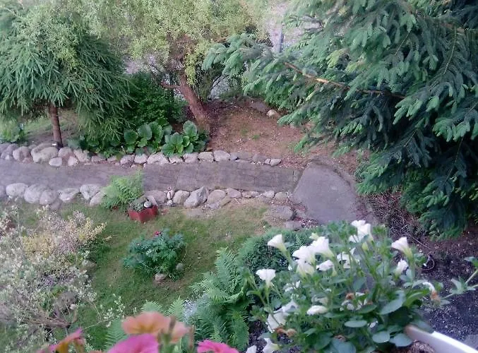 Apartment Z Ogrodem - Wiejska Szczytna