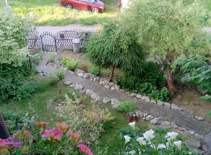 Apartment Z Ogrodem - Wiejska Szczytna